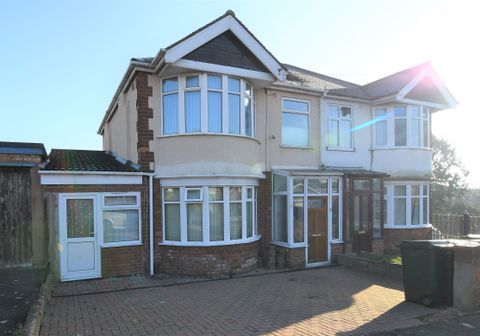 Axholme Road, Wyken, Coventry CV2