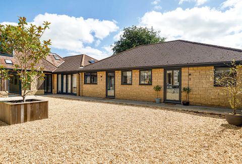 Loves Hill Court, South Road, Timsbury, Bath BA2