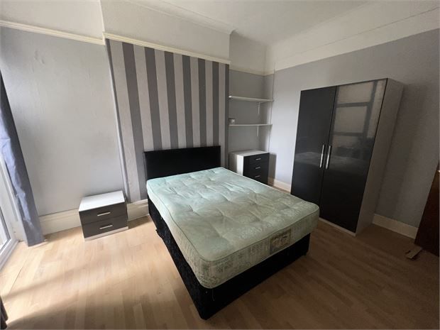 Additional image 6 of 5 bed shared accommodation to rentBeechwood Road, Uplands, Swansea SA2