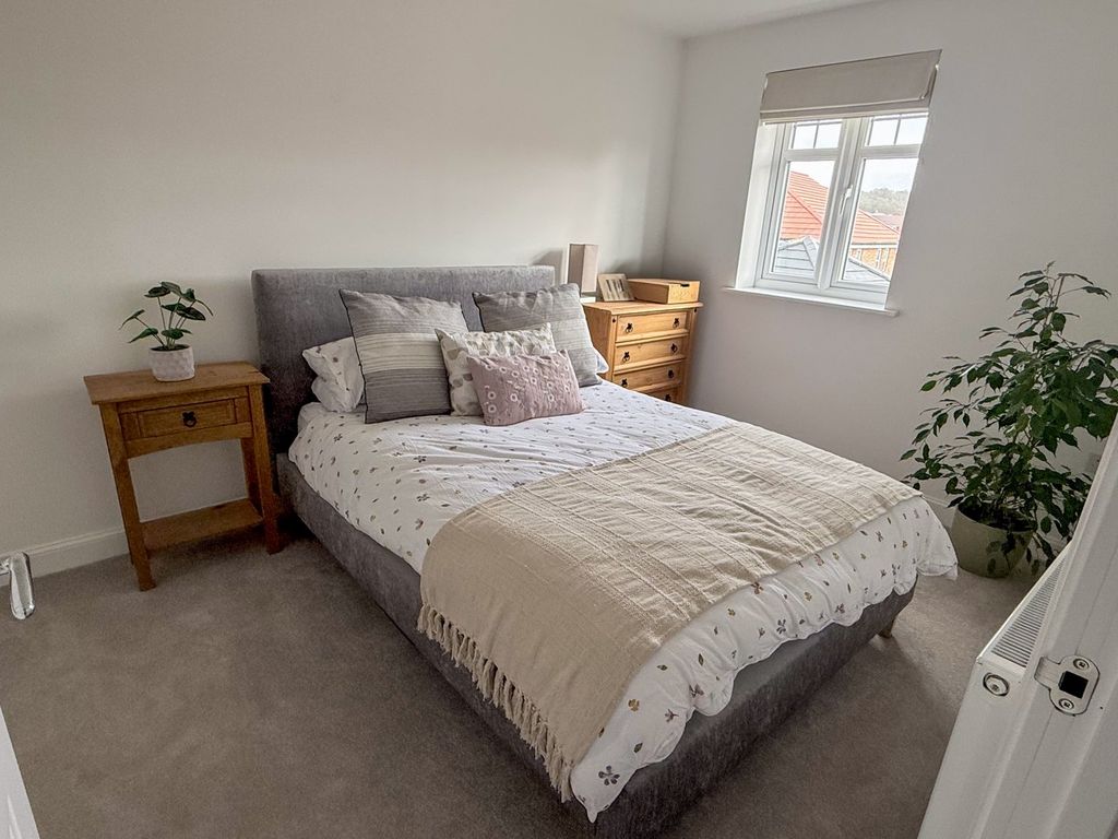 Additional image 7 of 3 bed town house for saleGarrison Meadows, Donnington, Newbury RG14