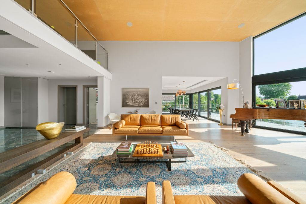 Additional image 4 of 5 bed property for saleFriary Island, Staines, Surrey TW19, United Kingdom