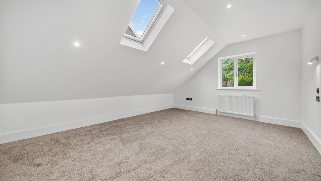 Additional image 18 of 5 bed detached house to rentLeeds Road, Bramhope, Leeds, West Yorkshire LS16
