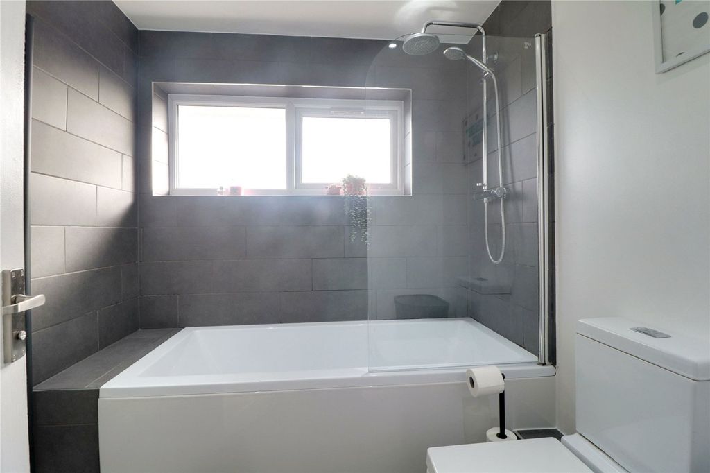 Additional image 15 of 3 bed link detached house for saleLabrador Drive, Broughton DN20