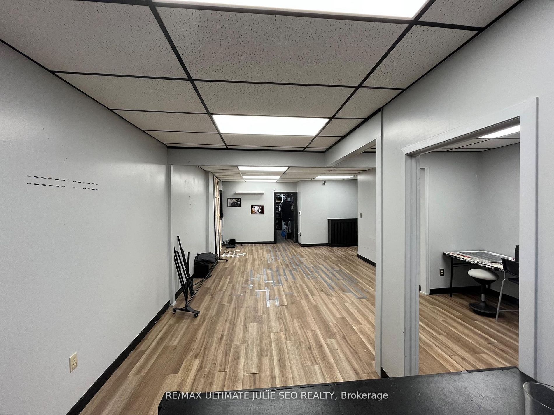 Additional image 6 of 2nd Flr-539 St Clair Avenue W, Toronto, ON, M6C 1A3