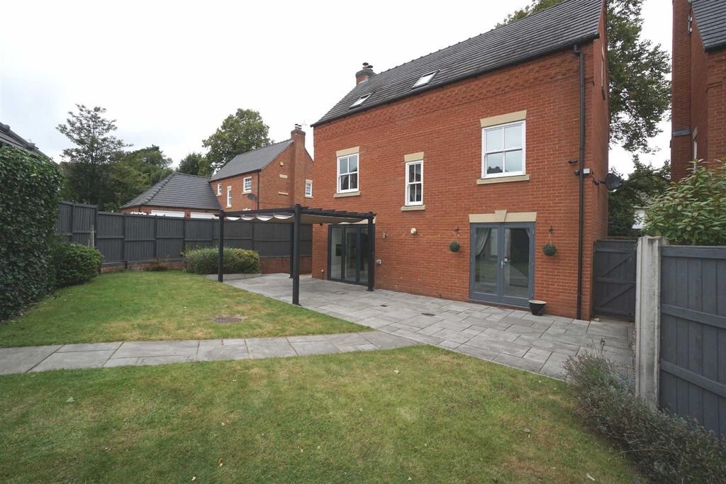 Additional image 8 of 4 bed detached house to rentSutton Park Gardens, Kidderminster DY11