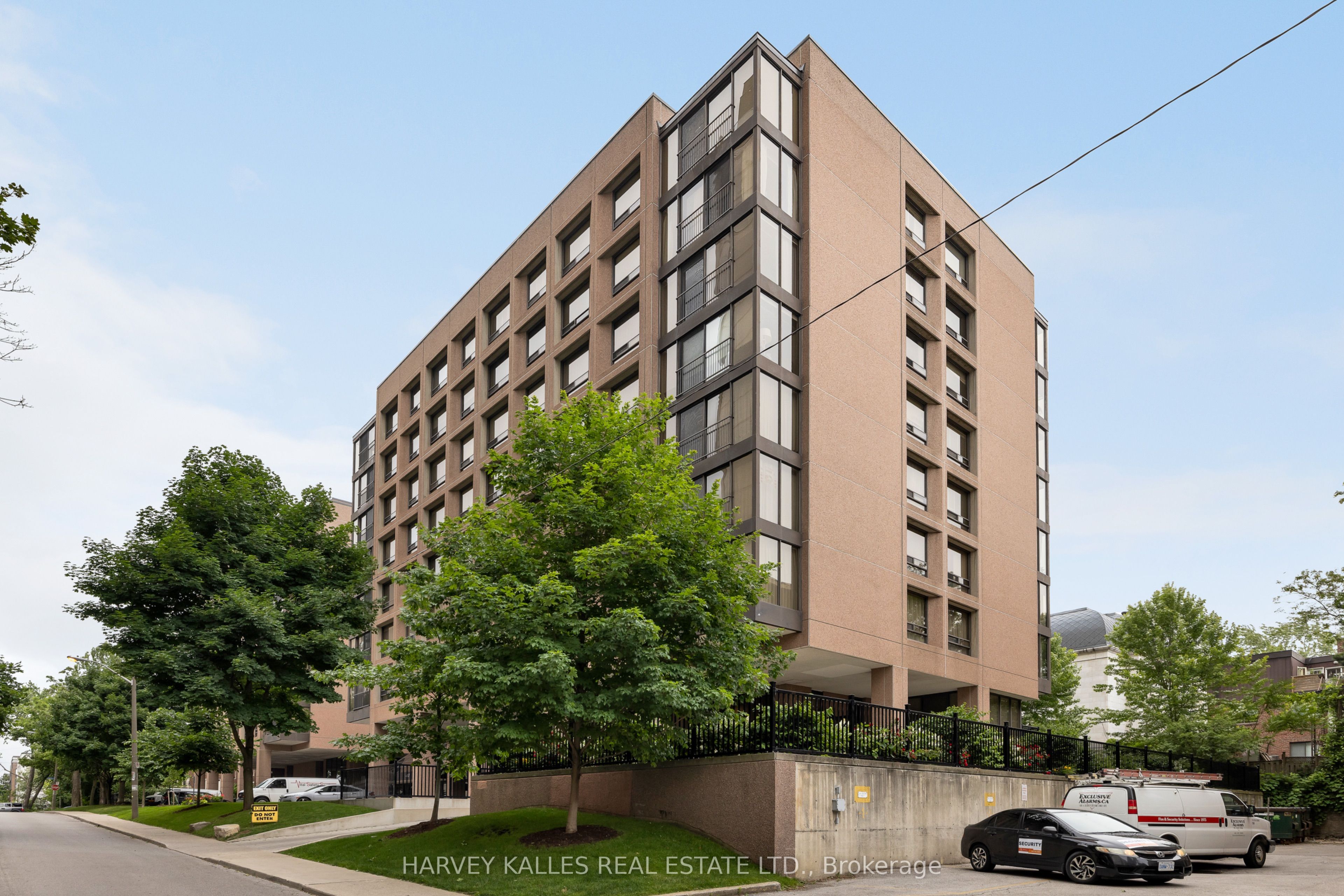 Additional image 2 of 307-447 Walmer Road, Toronto, ON, M5P 2X9