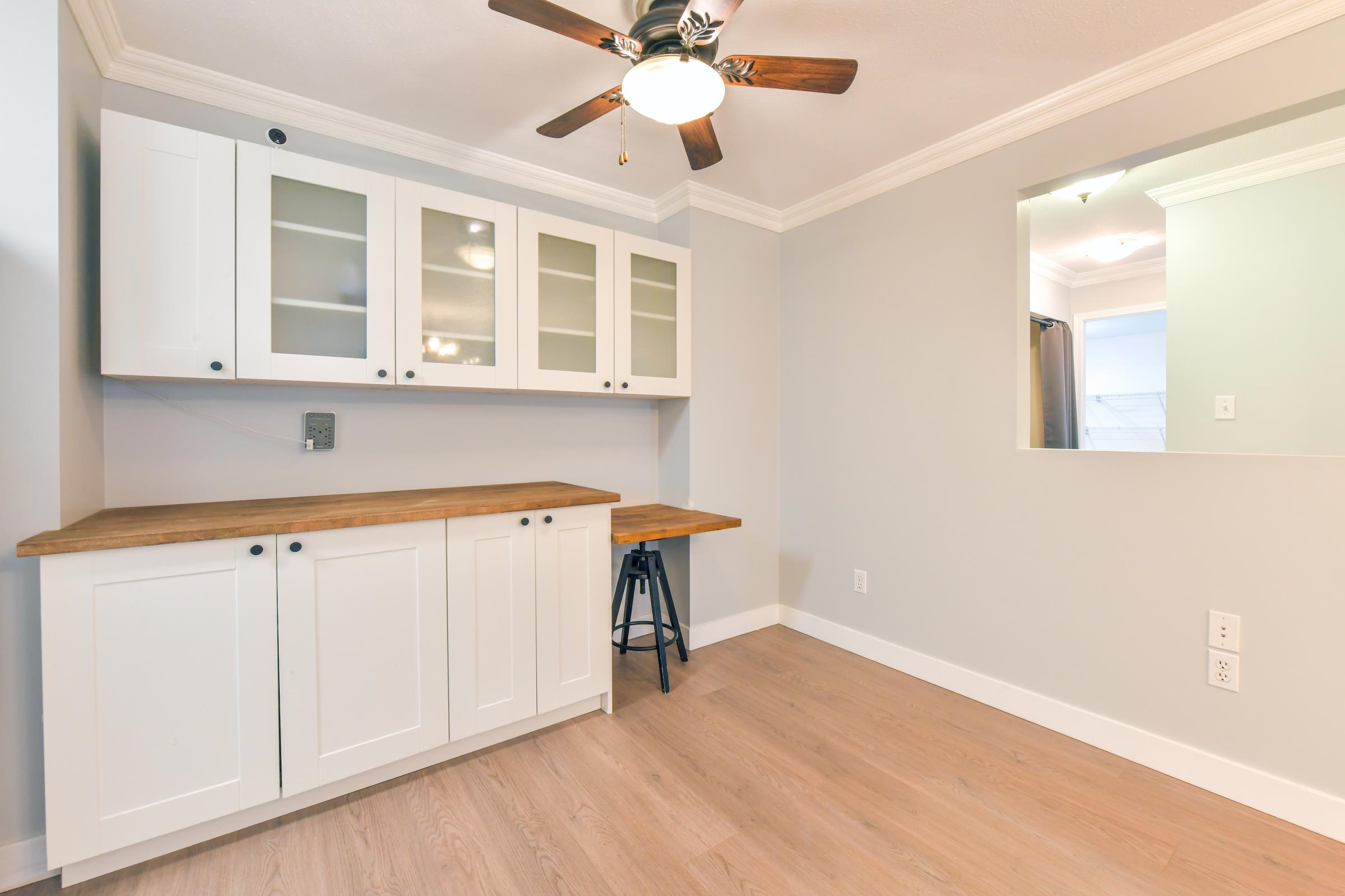 Additional image 4 of 106-1533 Best Street, White Rock, BC, V4B 4E9
