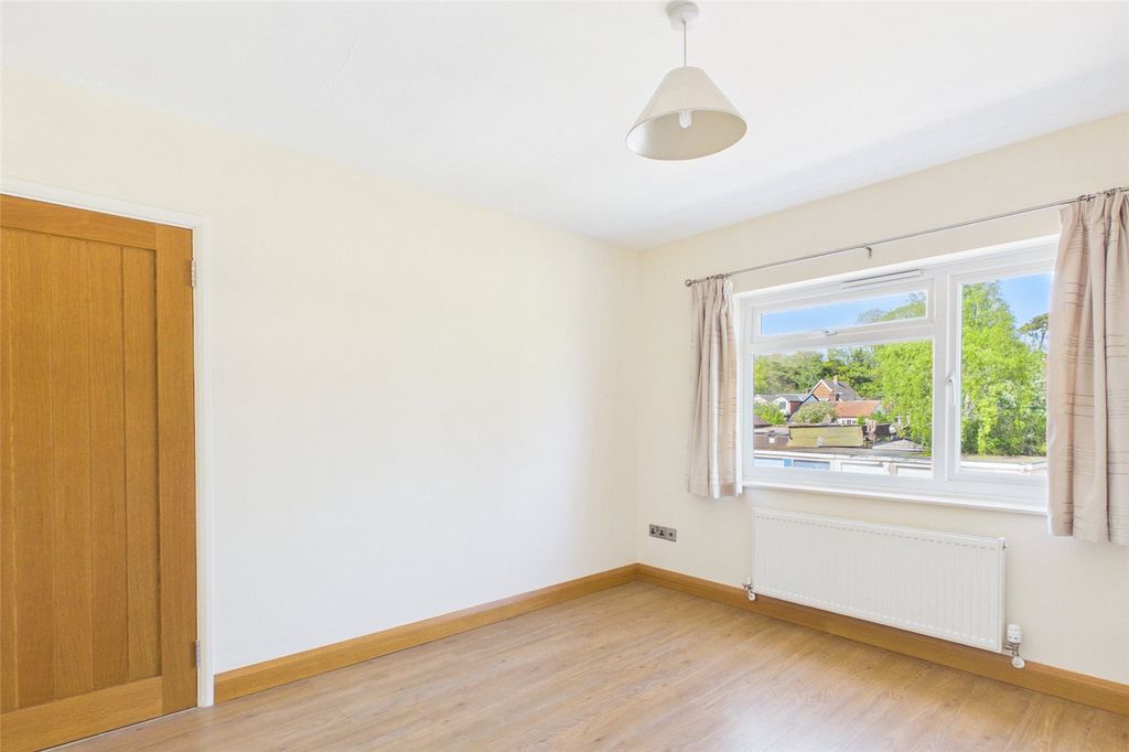 Additional image 2 of 2 bed maisonette to rentThe Gresleys, Ross-On-Wye, Herefordshire HR9
