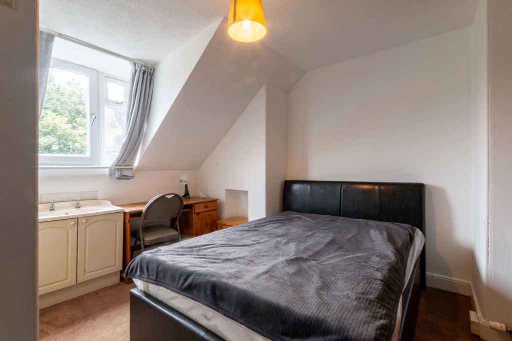 Additional image 13 of 7 bed flat to rentMarchmont Road, Edinburgh EH9