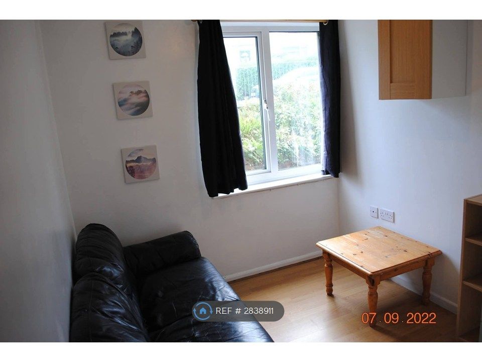 Additional image 9 of 5 bed end terrace house to rentGrenville, Falmouth TR11