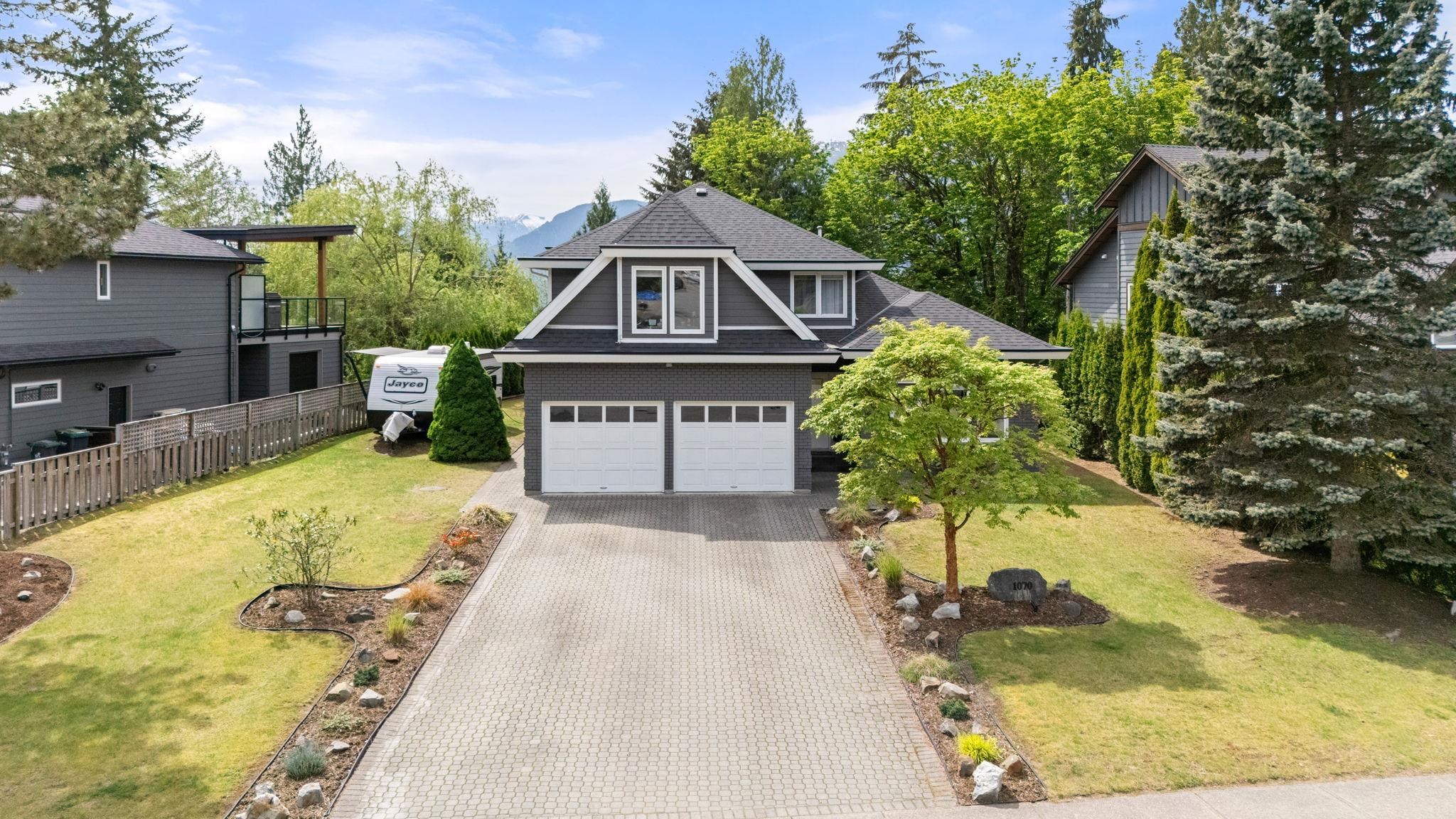 Additional image 2 of 1070 Glacier View Drive, Squamish, BC, V0N 3G0