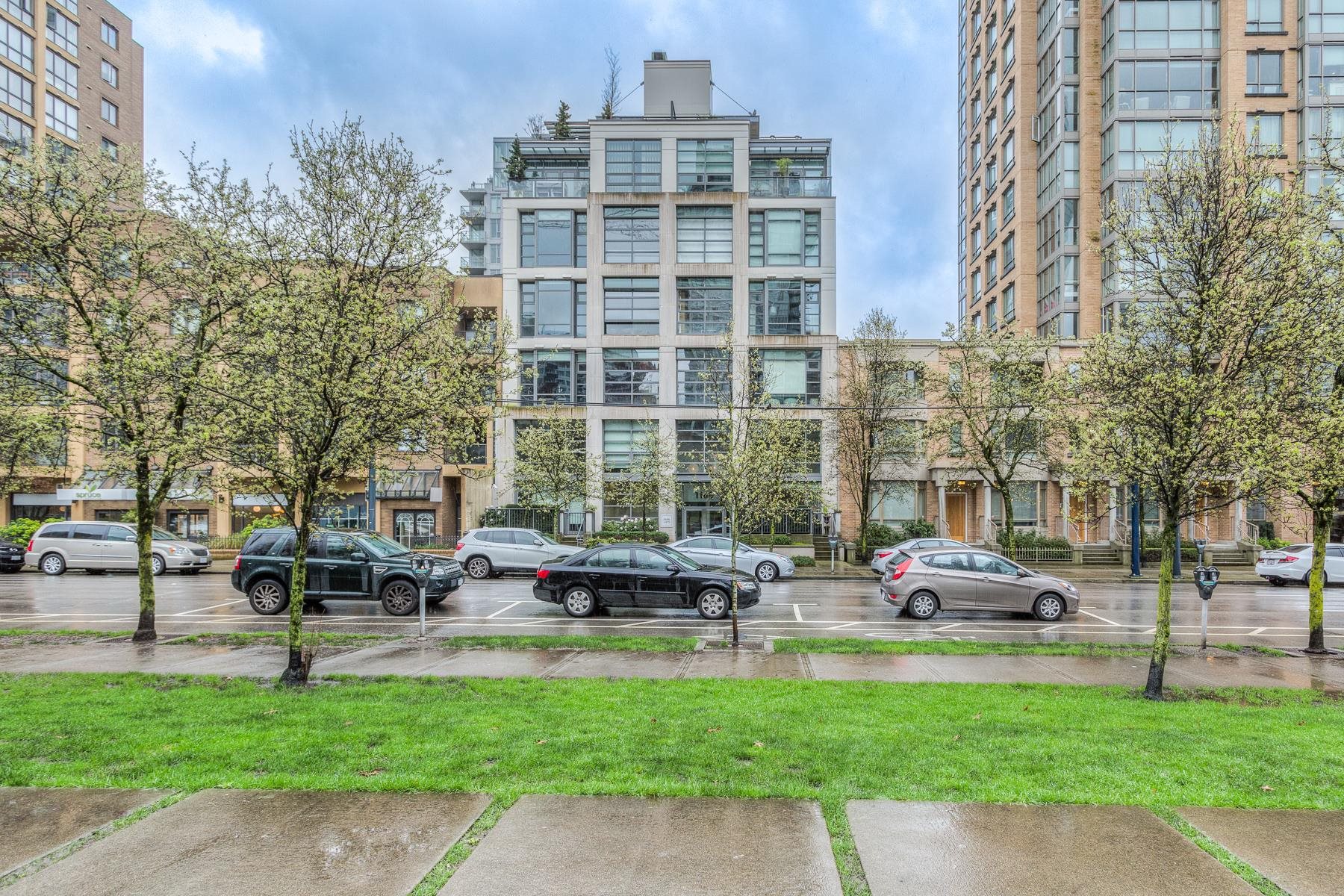 Additional image 4 of 104-1168 Richards Street, Vancouver, BC, V6B 3E6
