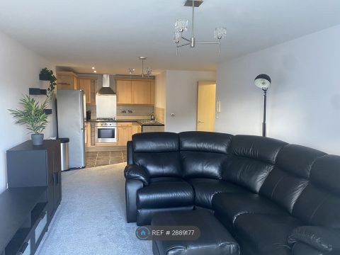 Manor Park, Newcastle Upon Tyne NE7, Room to rent