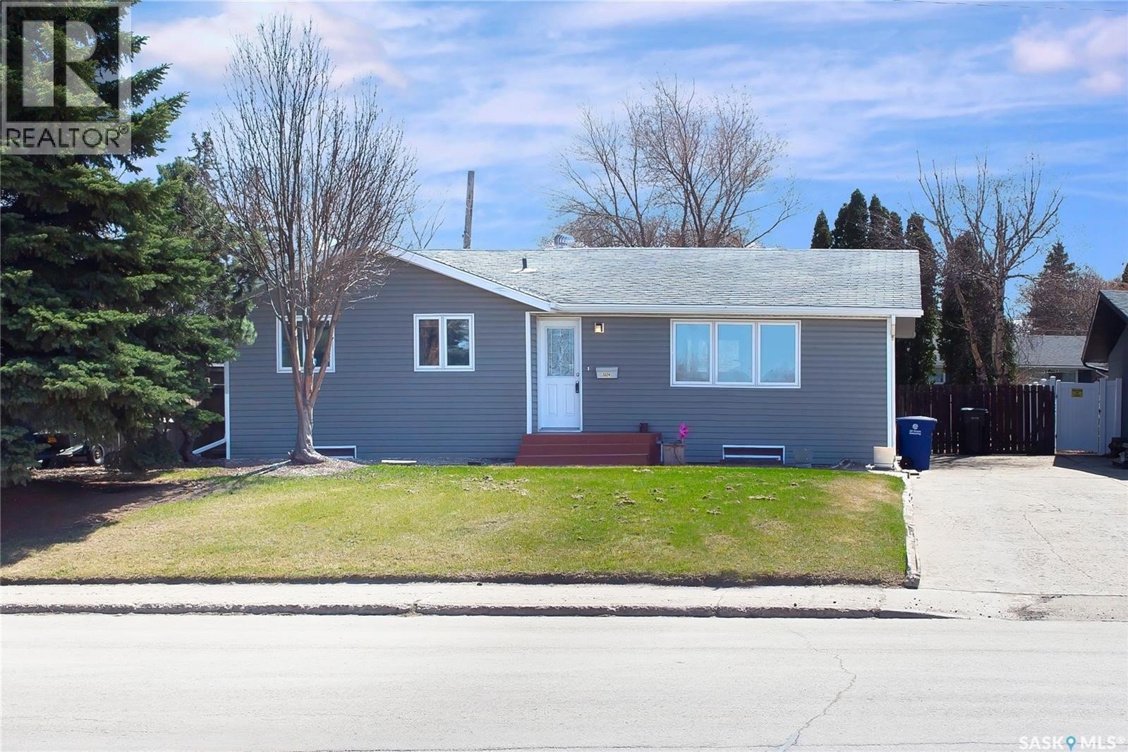 Additional image 8 of 3024 14th Street E, Saskatoon, SK, S7H0B4