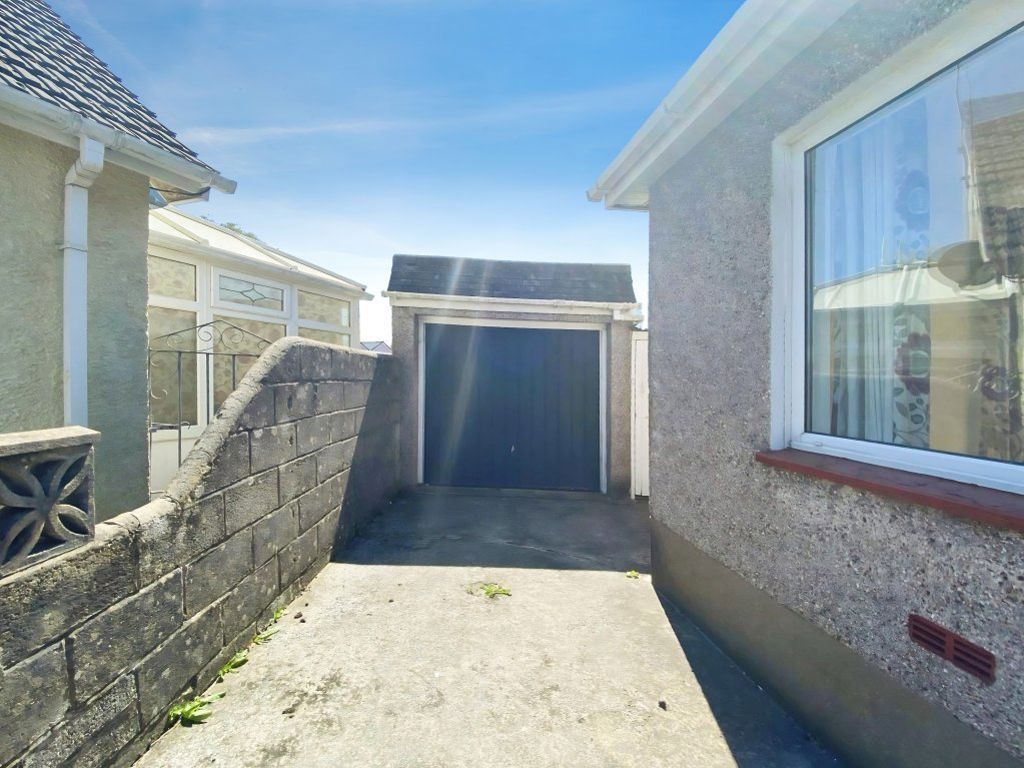 Additional image 12 of 4 bed property to rentMeadow Close, Coychurch CF35