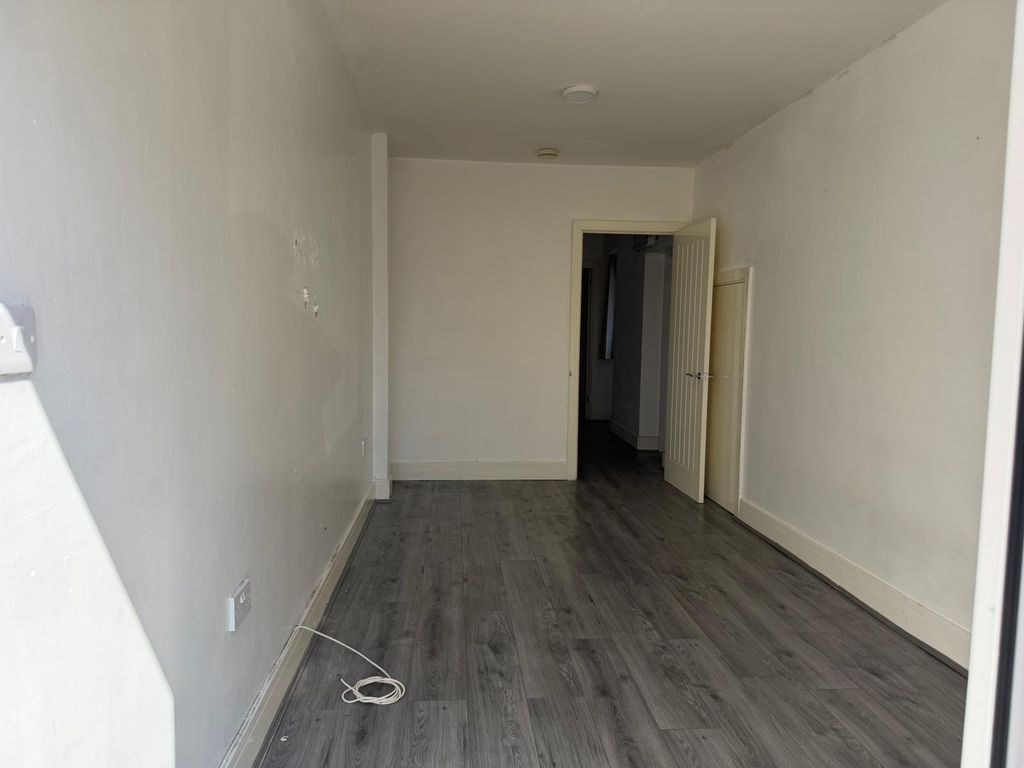 Additional image 30 of 8 bed flat to rentComberton Road, Kidderminster DY10