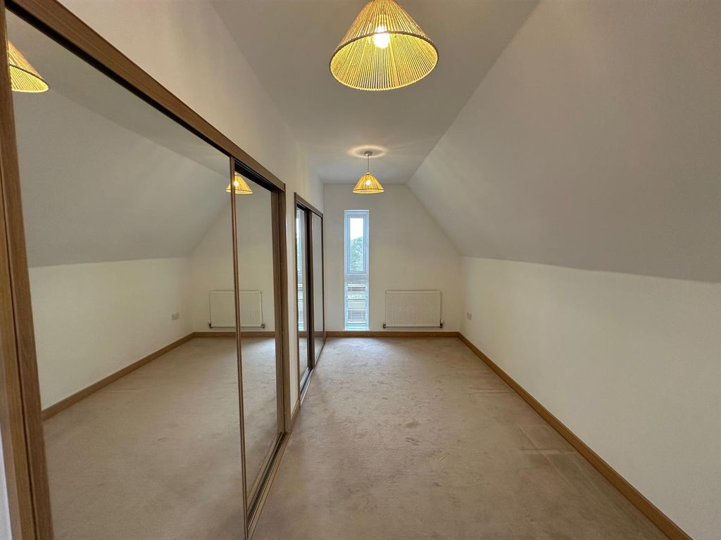 Additional image 21 of 5 bed detached house to rentMemorial Way, Off Thorpe Road, Peterborough PE3