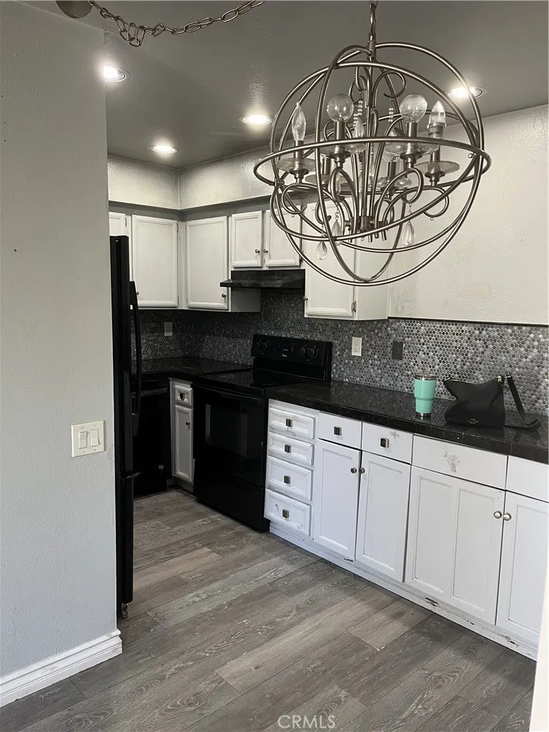Additional image 18 of 1371 Sunflower Cir S, Palm Springs, CA 92262