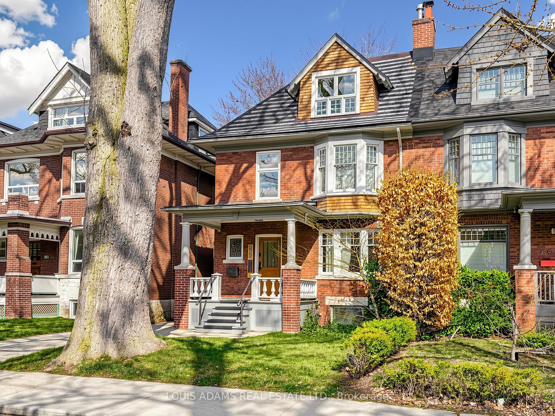 499 Palmerston Boulevard, Toronto, ON, M6G 2P2