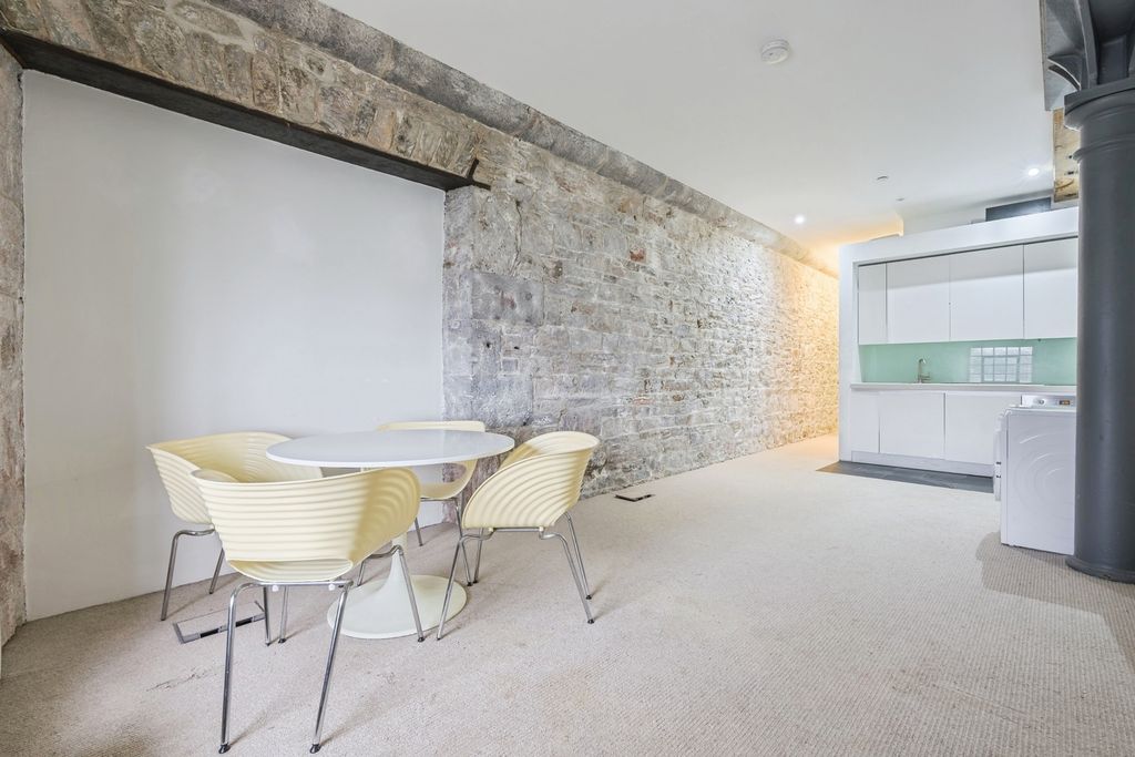 Additional image 5 of 1 bed flat for saleRoyal William Yard, Plymouth, Devon PL1