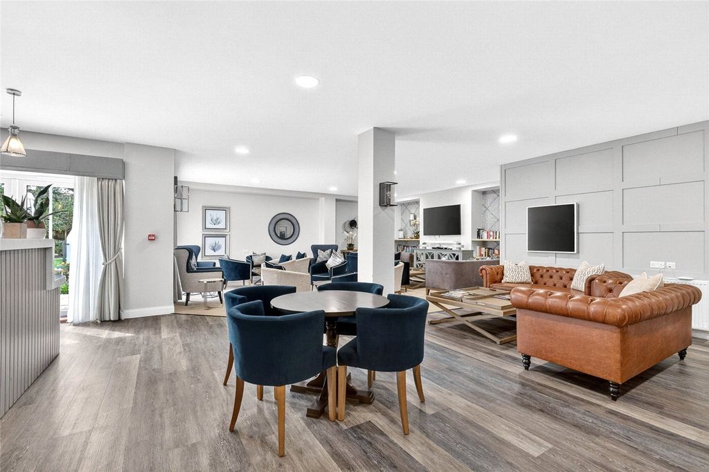 Additional image 18 of 1 bed property to rentQueens Road, Weybridge, Surrey KT13