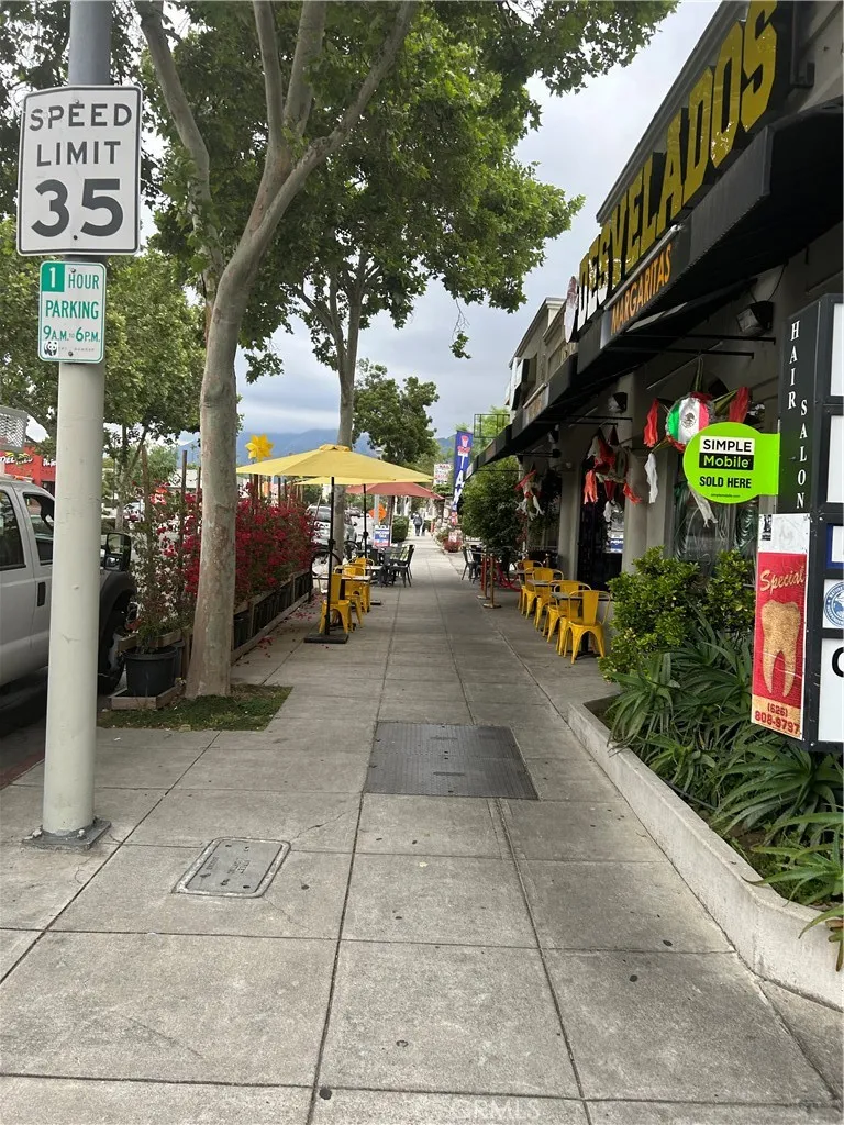 Additional image 19 of 720 N Lake Avenue, Pasadena, CA 91104