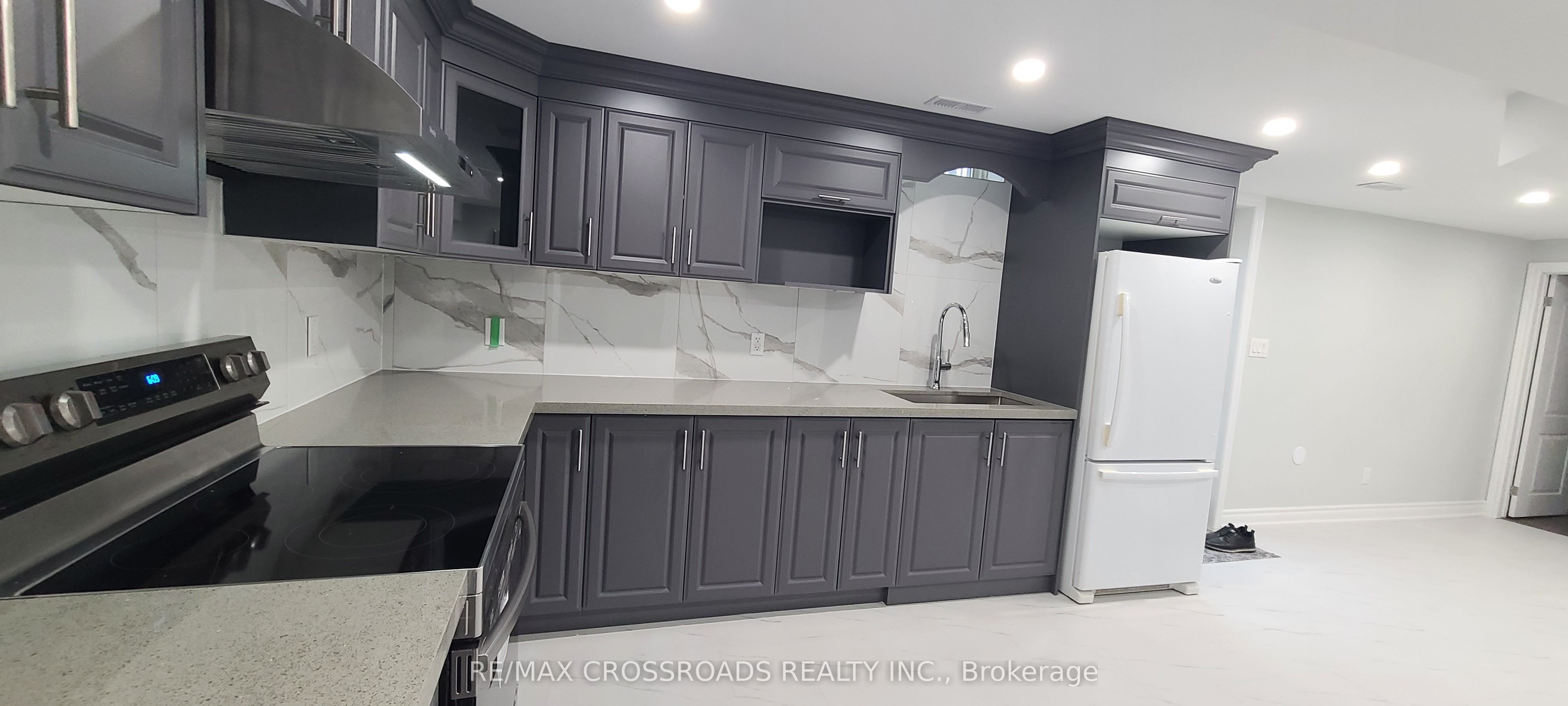 Additional image 2 of 69 Bluebell Crescent, Whitby, ON, L1P 1L3