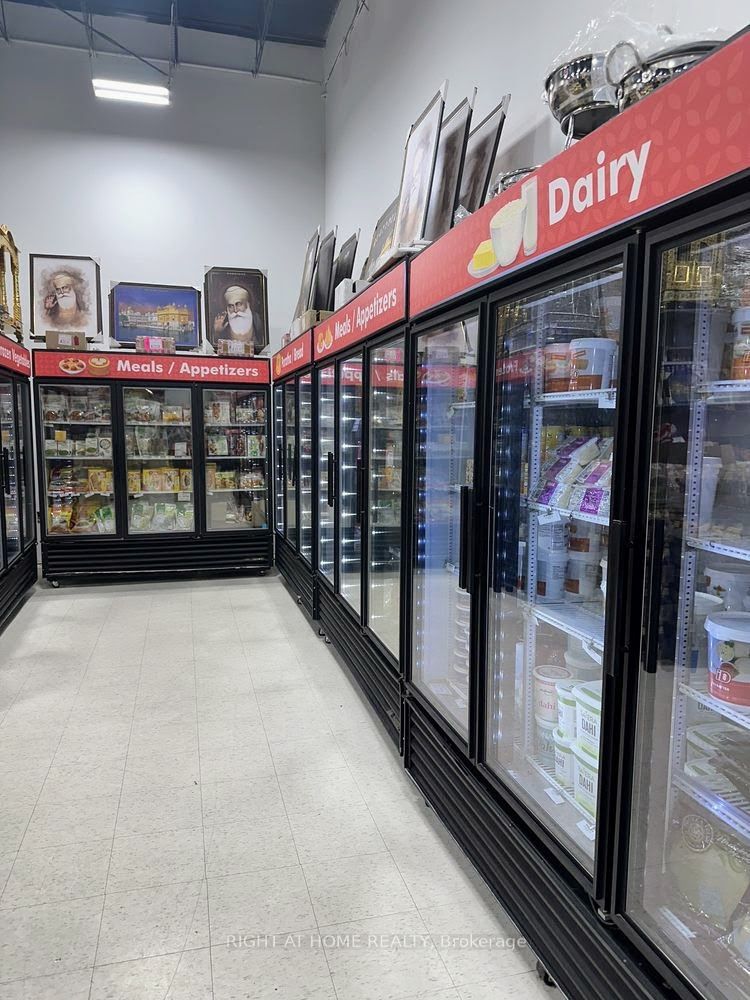 Additional image 5 of Unit G-1541 Merivale Road, Ottawa, ON, K2G 5W1