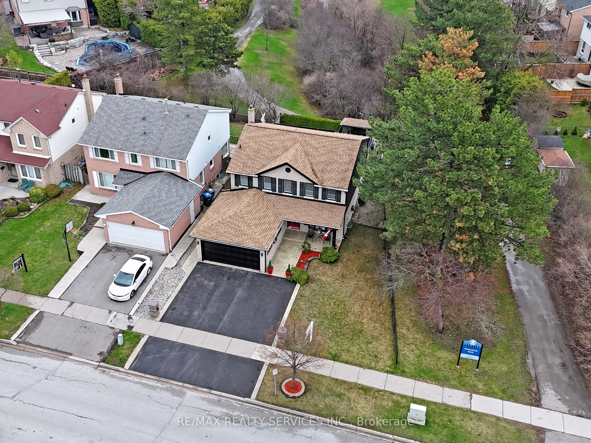 55 Northampton Street, Brampton, ON, L6S 3Z6 photo 4
