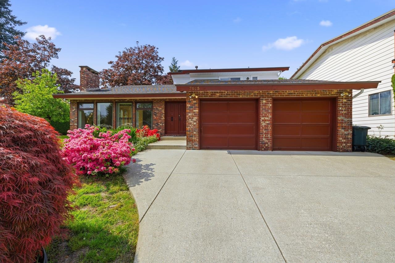 Additional image 2 of 7605 Lawrence Drive, Burnaby, BC, V5A 3M6