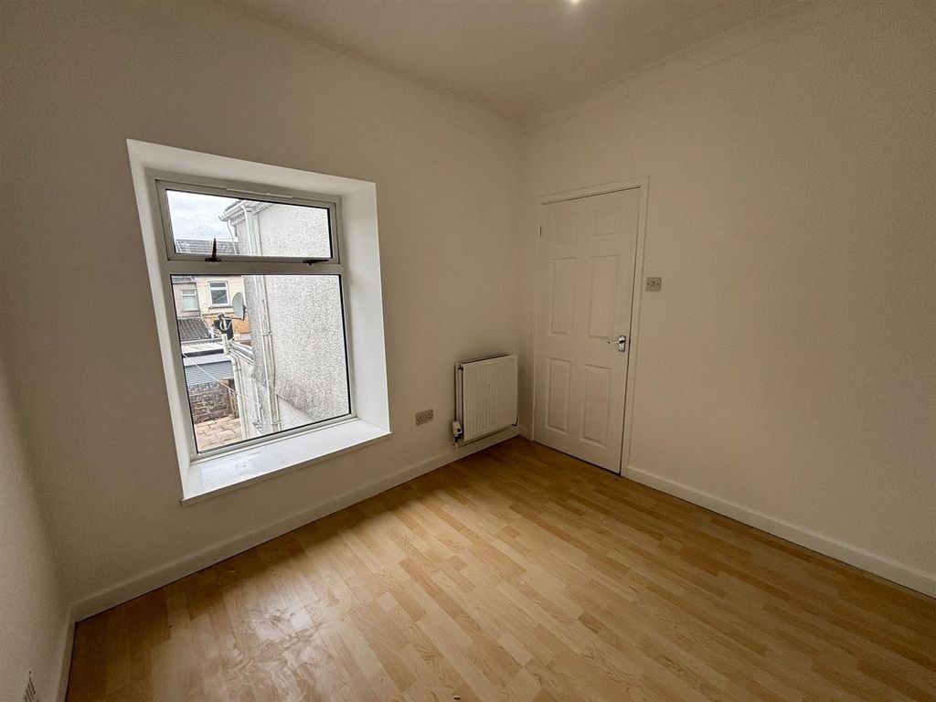 Additional image 19 of 3 bed property to rentBrynonen Terrace, Penydarren, Merthyr Tydfil CF47