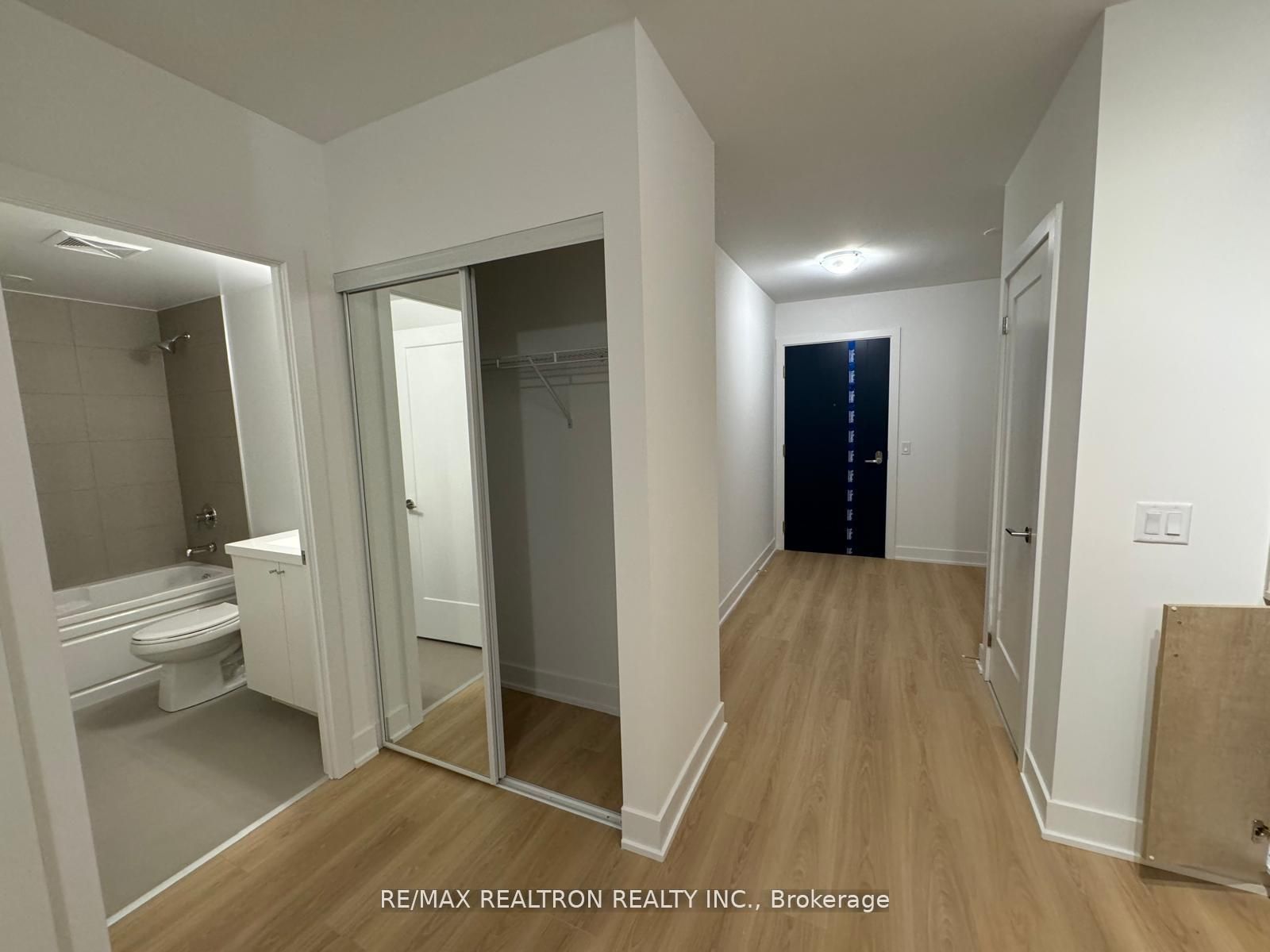 338-2545 Simcoe Street, Oshawa, ON, L1L 0W3 photo 3