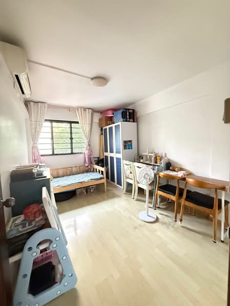 205 Clementi Avenue 6 photo 2