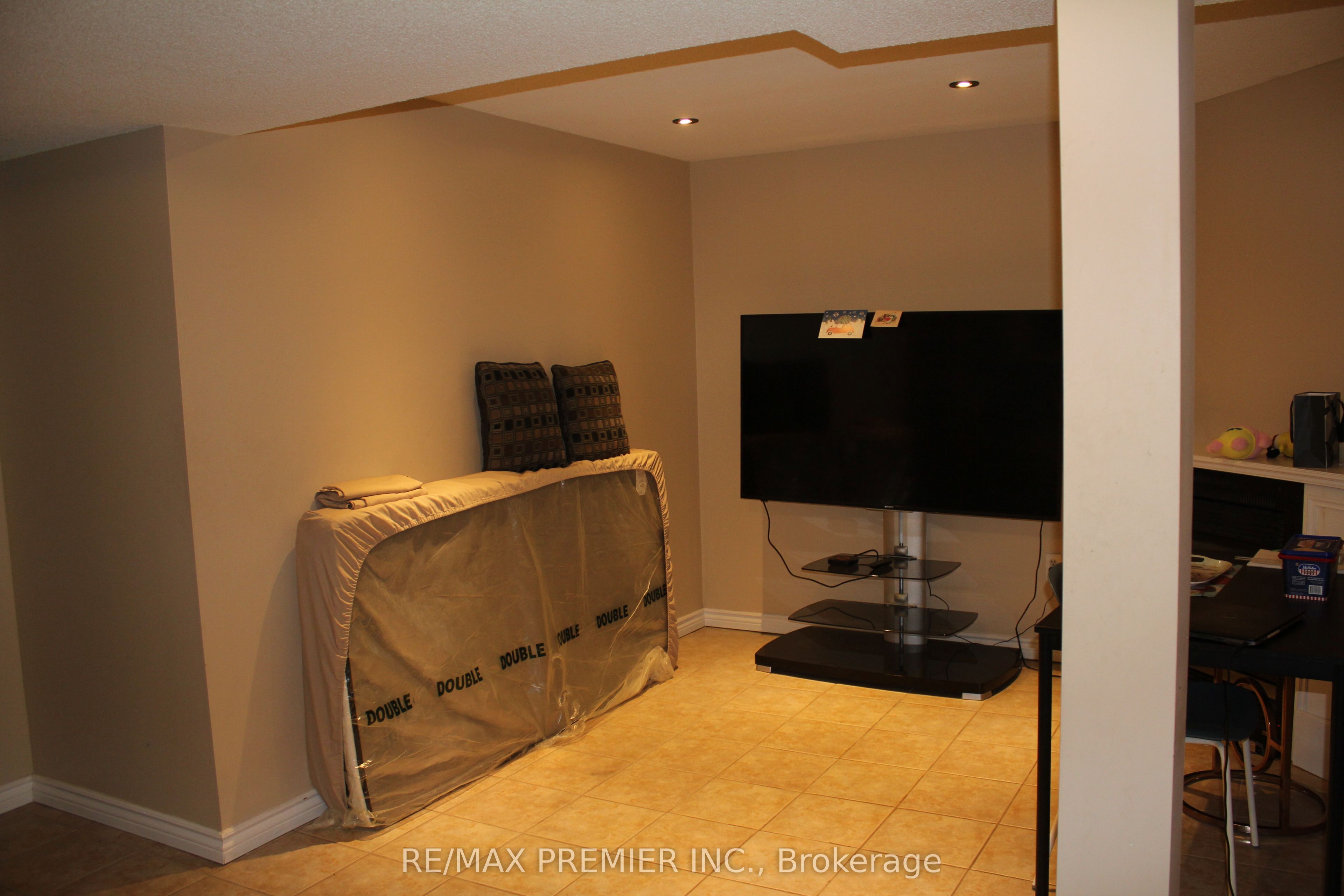 Additional image 5 of Basement-262 Isaac Murray Avenue, Vaughan, ON, L6A 3E5