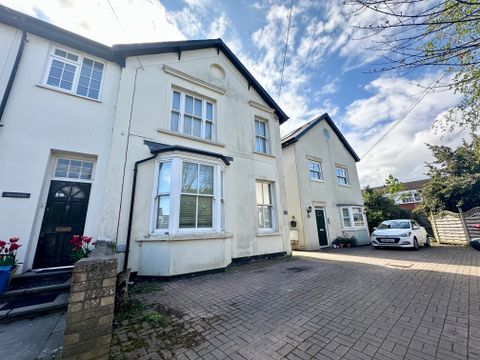 Cowper Place, Cardiff CF24