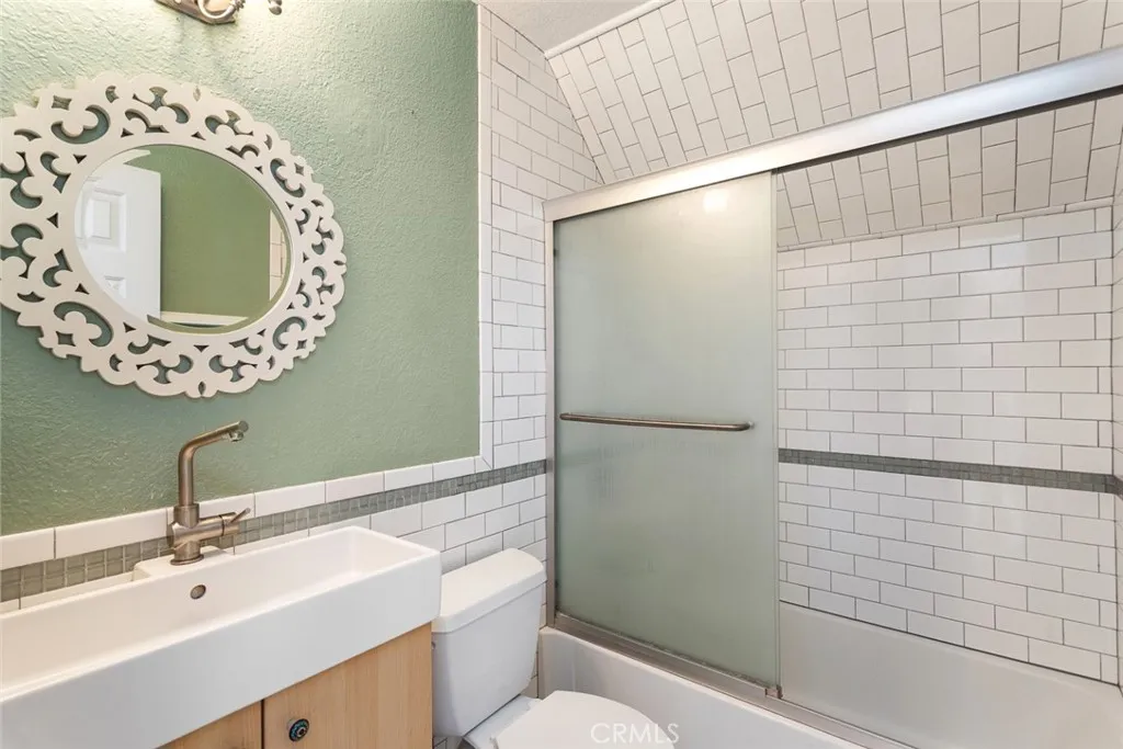 Additional image 38 of 402 S Olive St, Anaheim, CA 92805