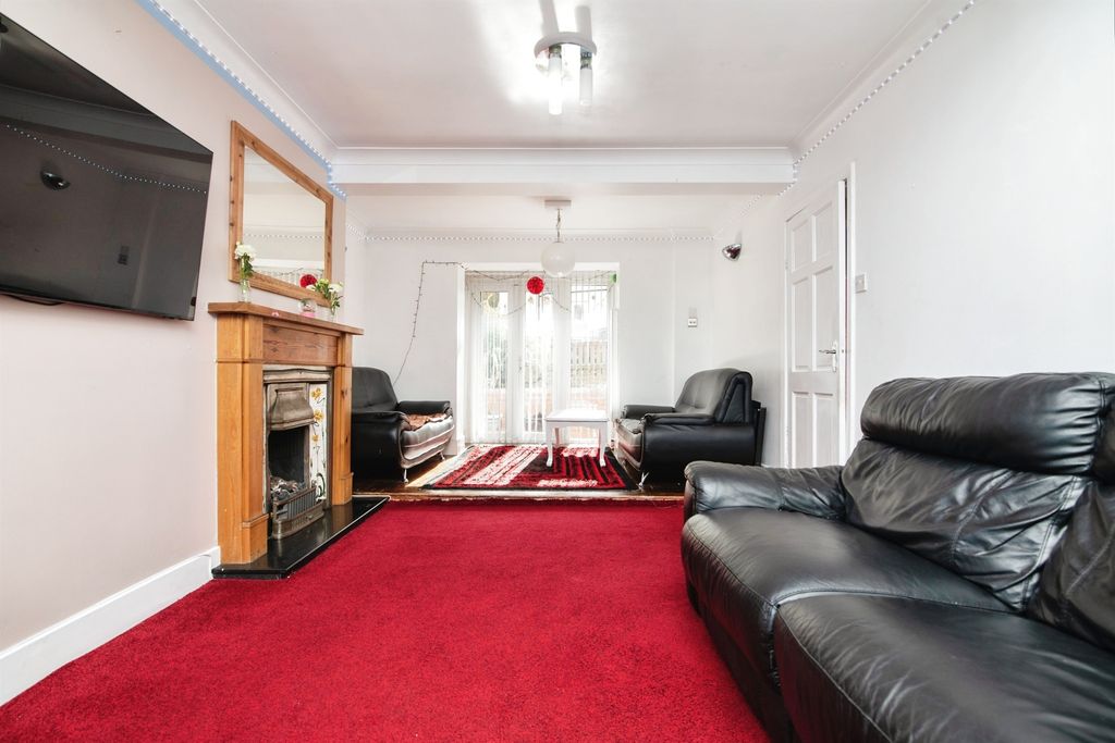 Additional image 2 of 3 bed semi-detached house for saleGrace Road, Tividale, Oldbury B69