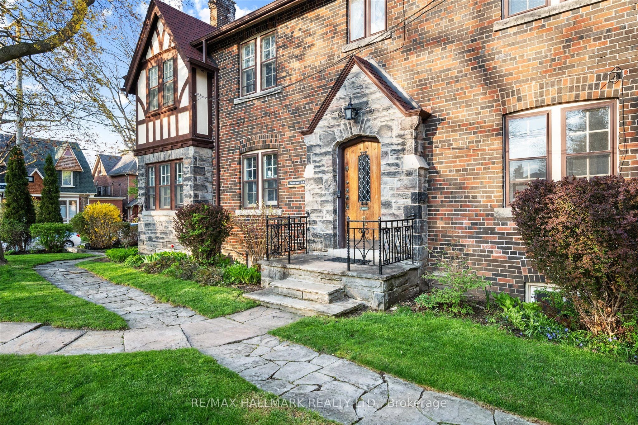 Additional image 5 of 50 Benlamond Avenue, Toronto, ON, M4E 1Y9