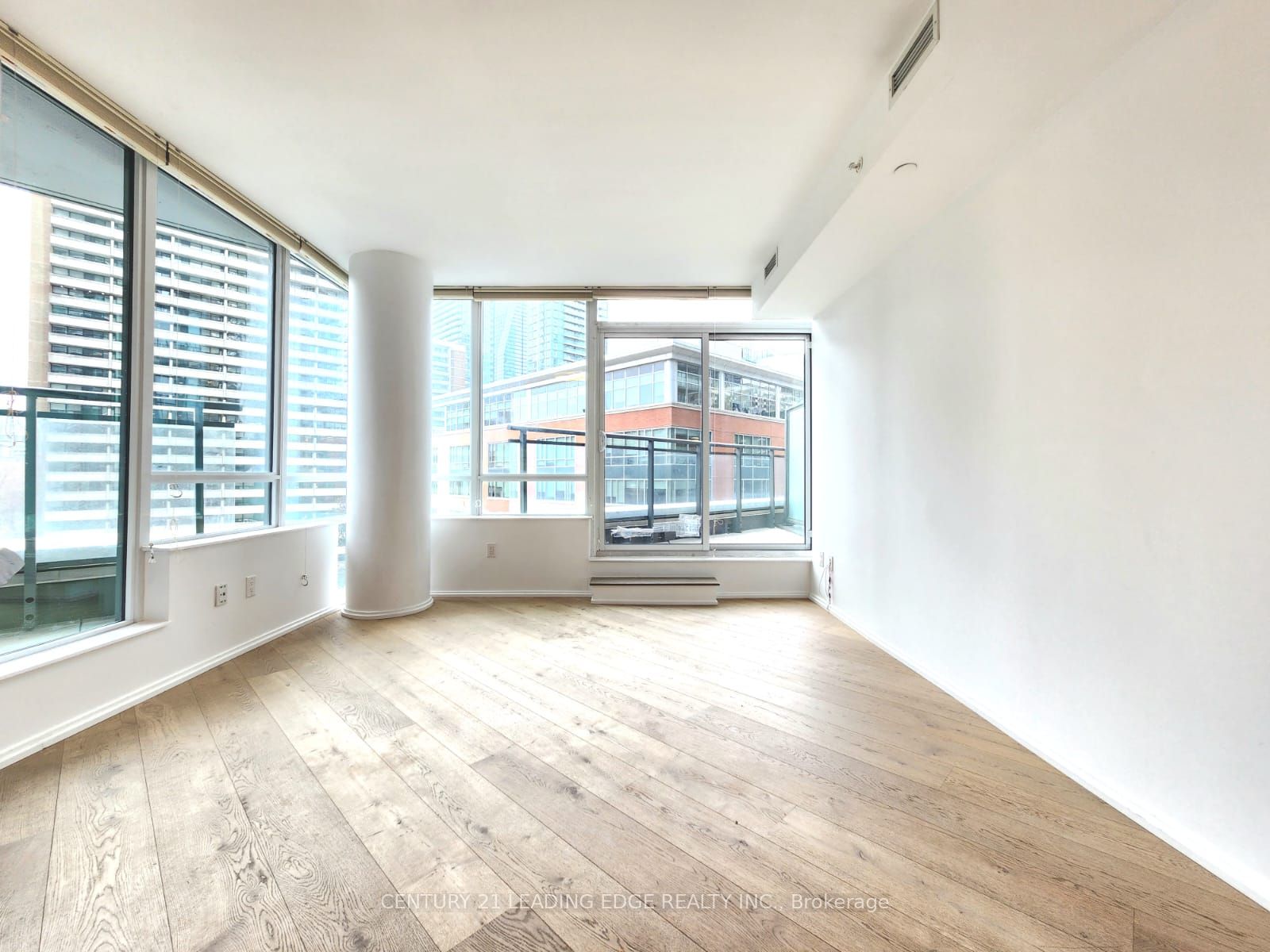 Additional image 2 of 701-45 Charles Street E, Toronto, ON, M4Y 1S2