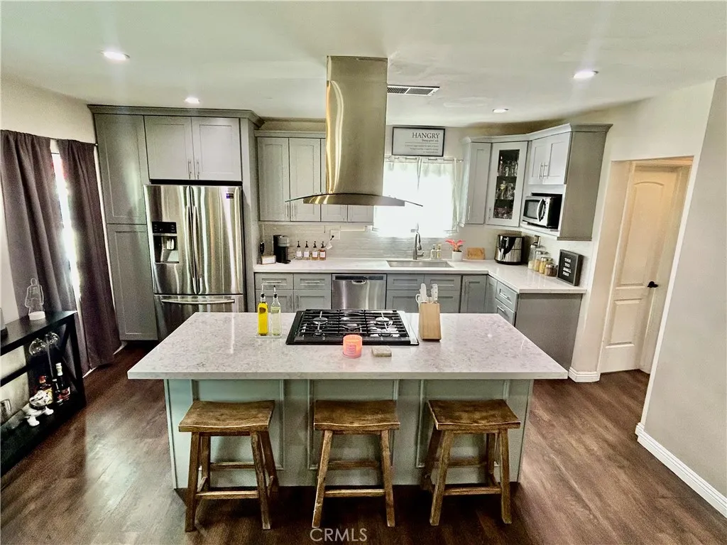 Additional image 33 of 205 E Cypress St, Covina, CA 91723