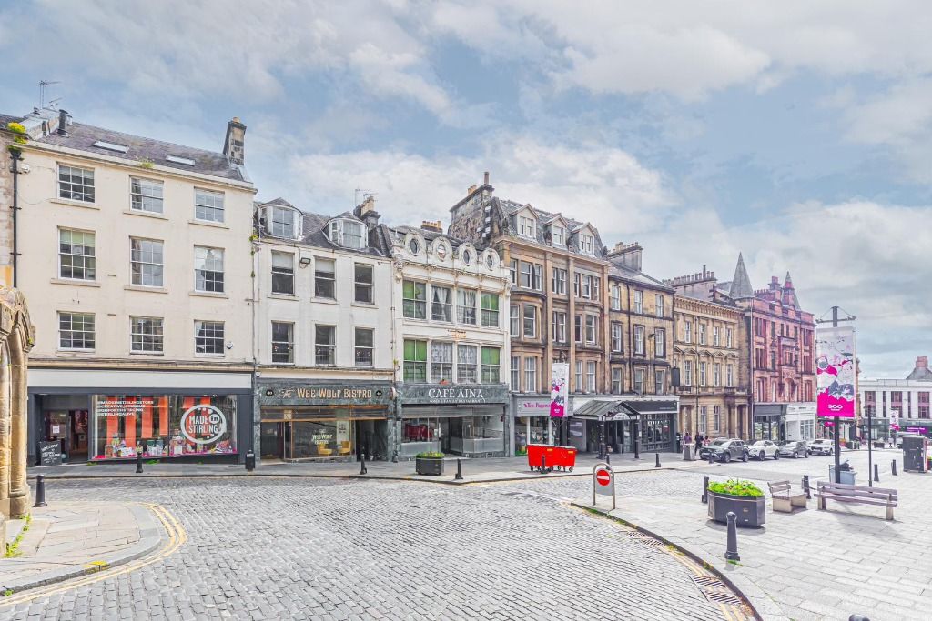 4 bed flat to rentKing Street, Stirling Town, Stirling FK8