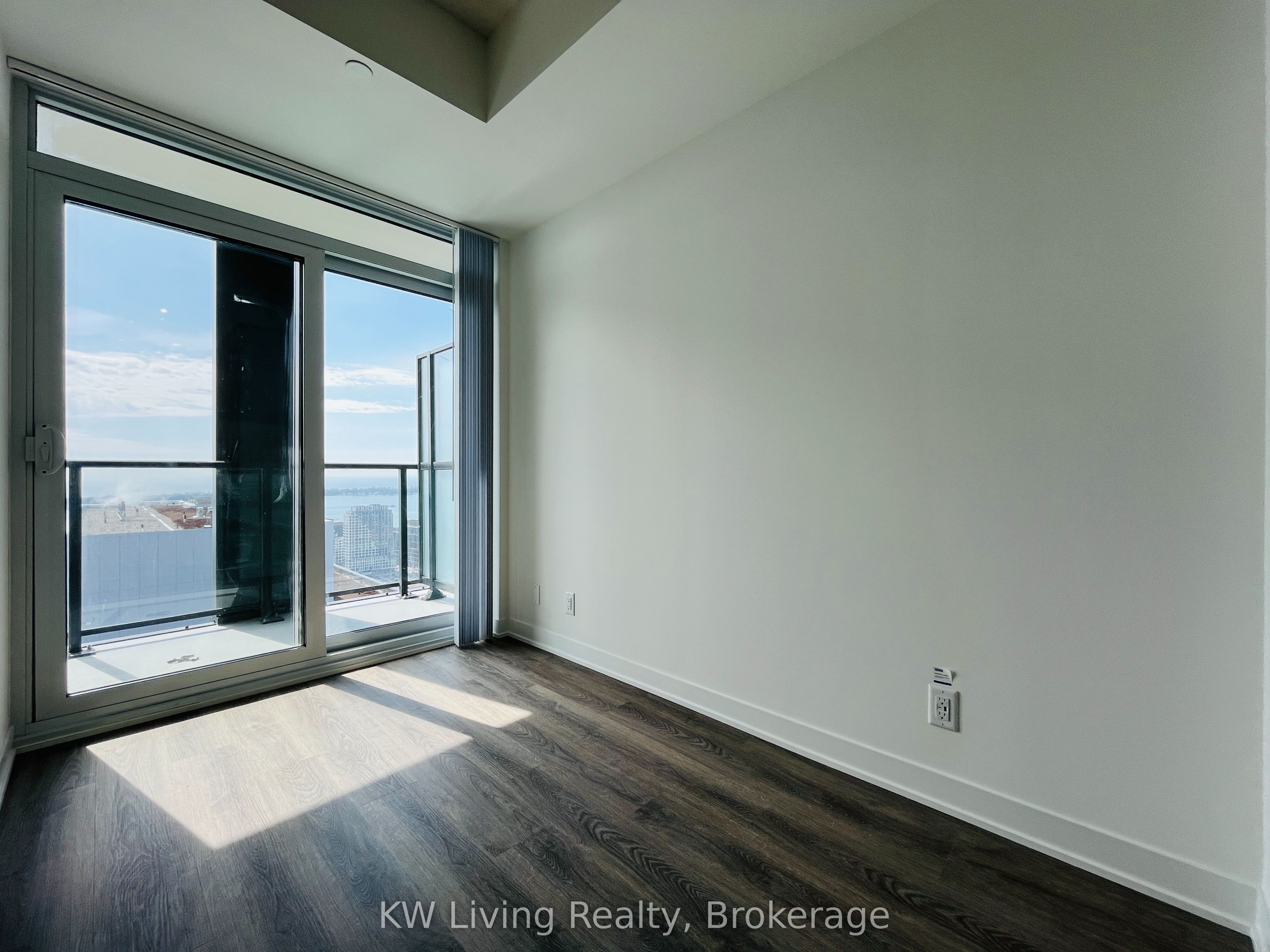 4007-180 Front Street, Toronto, ON, M5A 0A9
