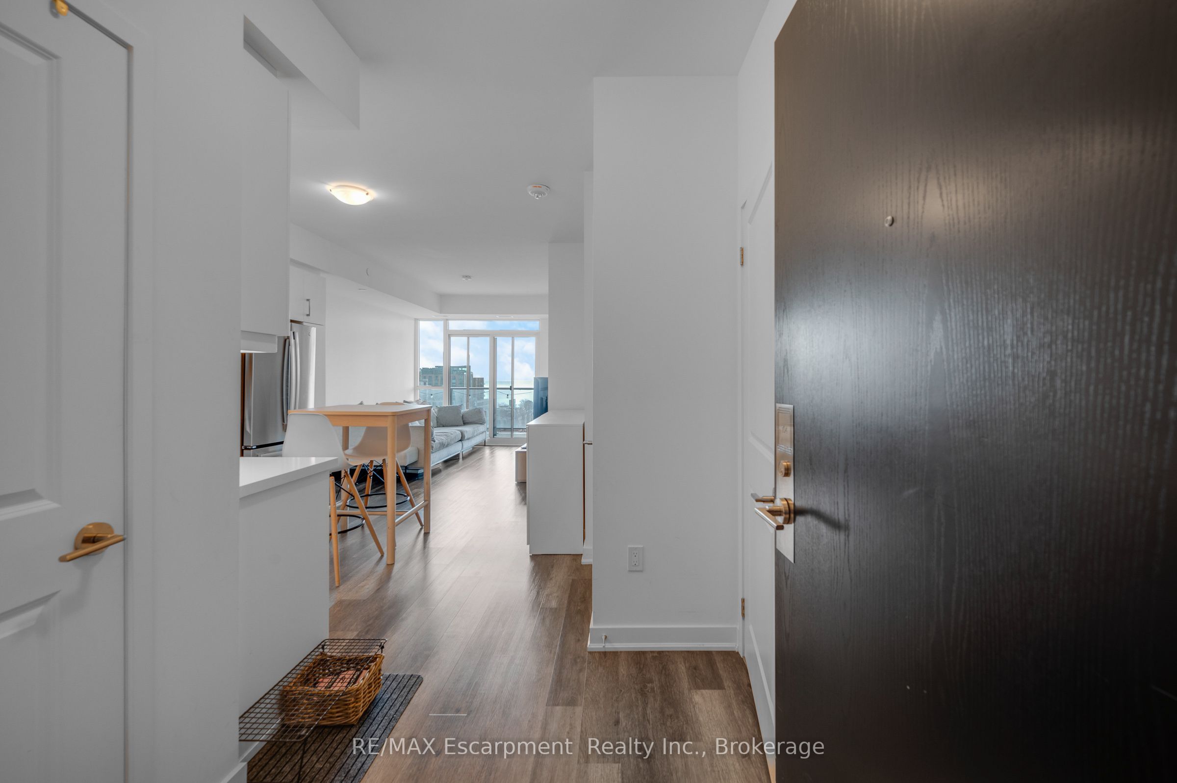 Additional image 4 of 704-2007 James Street, Burlington, ON, L7R 0G7