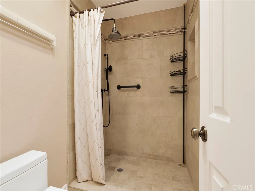 Additional image 69 of 796 N Valley Dr, Westlake Village, CA 91362