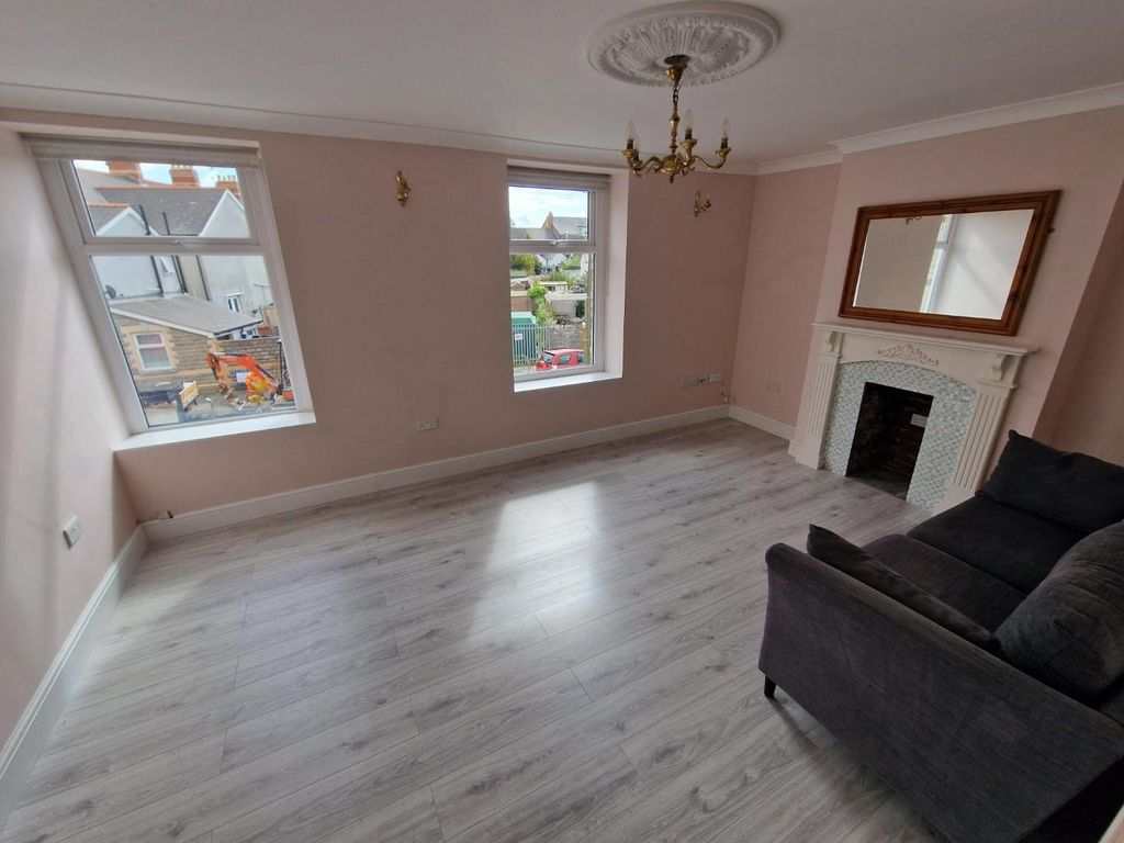 Additional image 4 of 2 bed flat to rentArcot Street, Penarth CF64
