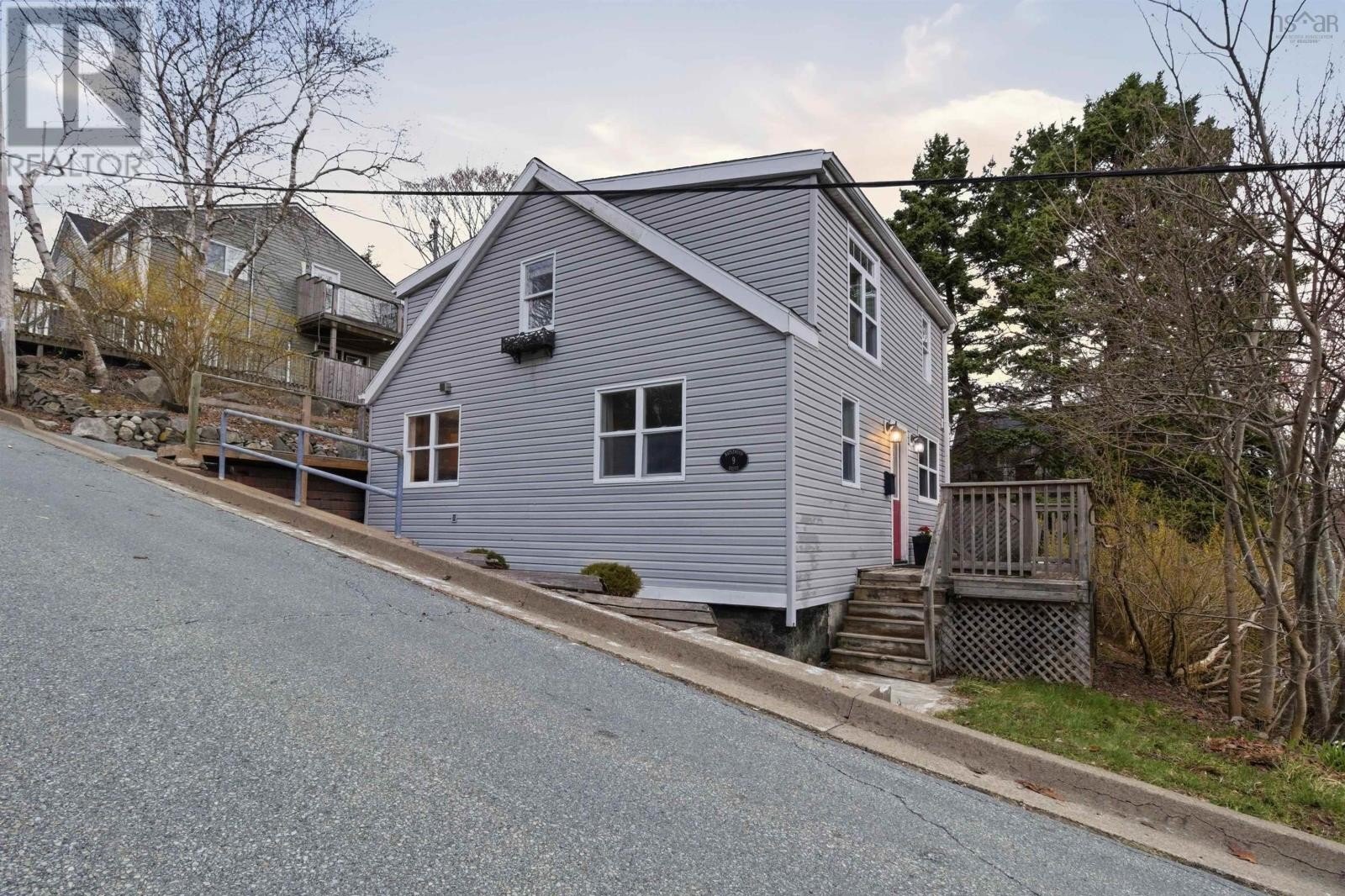 Additional image 8 of 9 Maplewood Drive, Halifax, NS, B3N1C4