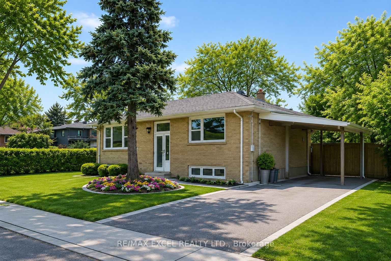 2 Charlemont Crescent, Toronto, ON, M1T 1M4 photo 3
