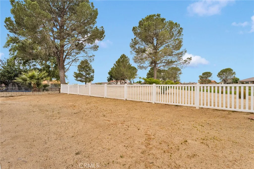Additional image 35 of 27354 Strawberry Ln, Helendale, CA 92342