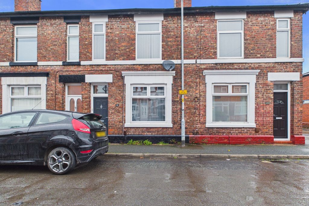 2 bed terraced house to rentOrchard Street, Stockton Heath WA4