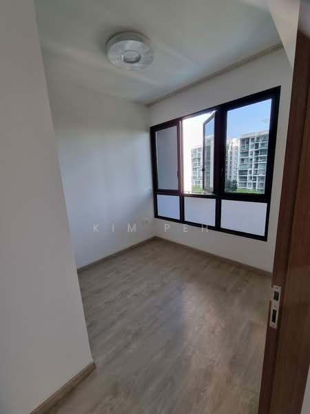 107 West Coast Vale photo 3